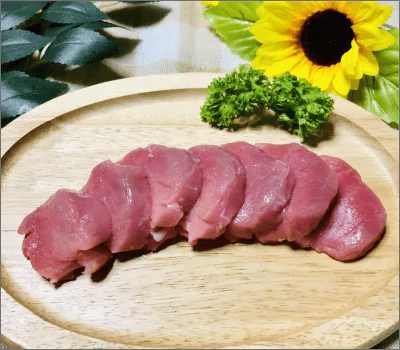 冬限定❗️ 会津ひまわり豚〜ワイン粕給与〜 ヒレ肉 （1パック300g）